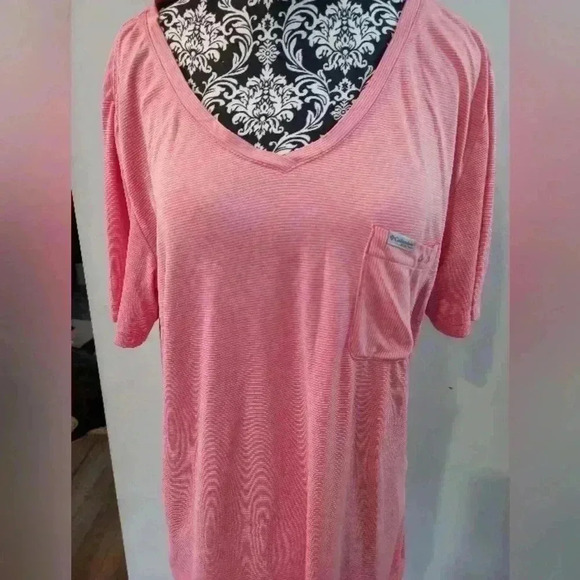 Columbia  women's athletic top - Picture 5 of 6